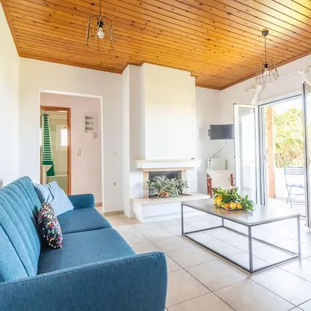 Olive Apartment Near The Beach Gazi Exterior photo